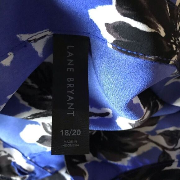 Lane Bryant blue floral long tunic top blouse Plus size 18/20 short sleeve - Picture 3 of 5